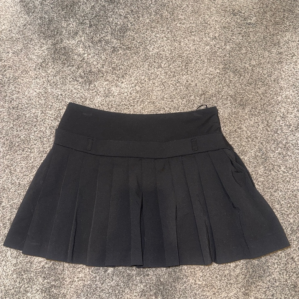 Zara Black Pleated Mini Skirt